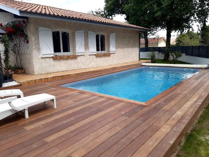 Construction de piscine extérieure Bégaar